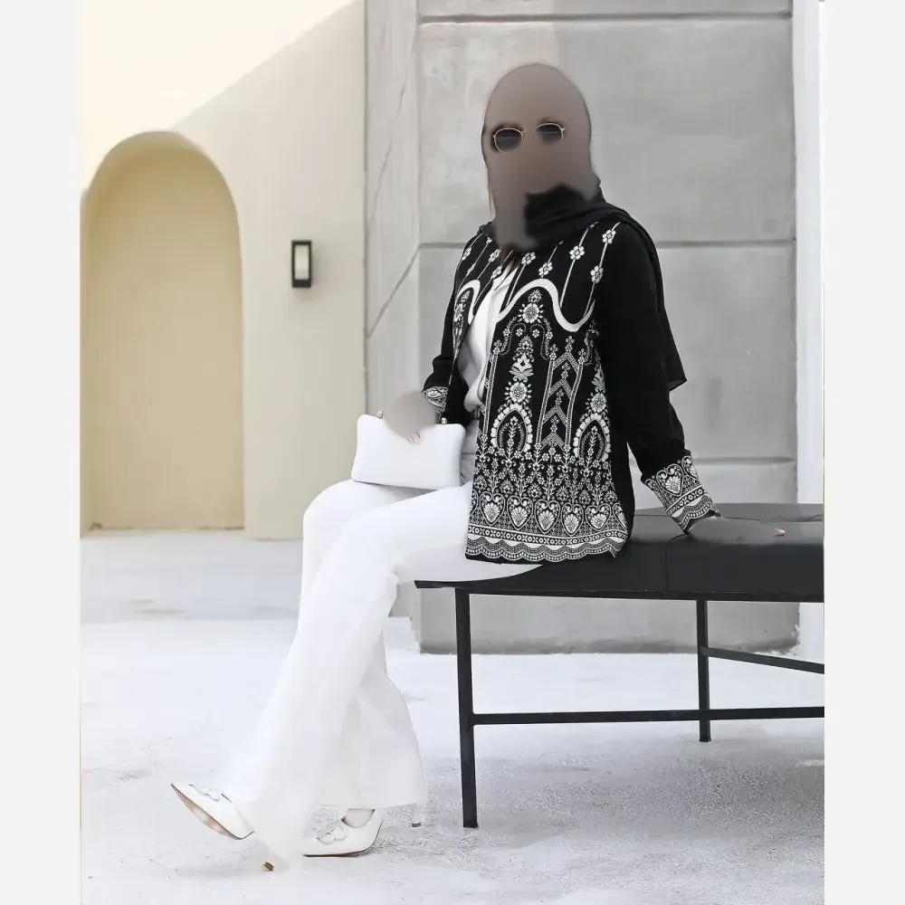 کت زنانه مدل پنلی جنس پنل بافت و پرشیا رنگ مشکی فری سایز
