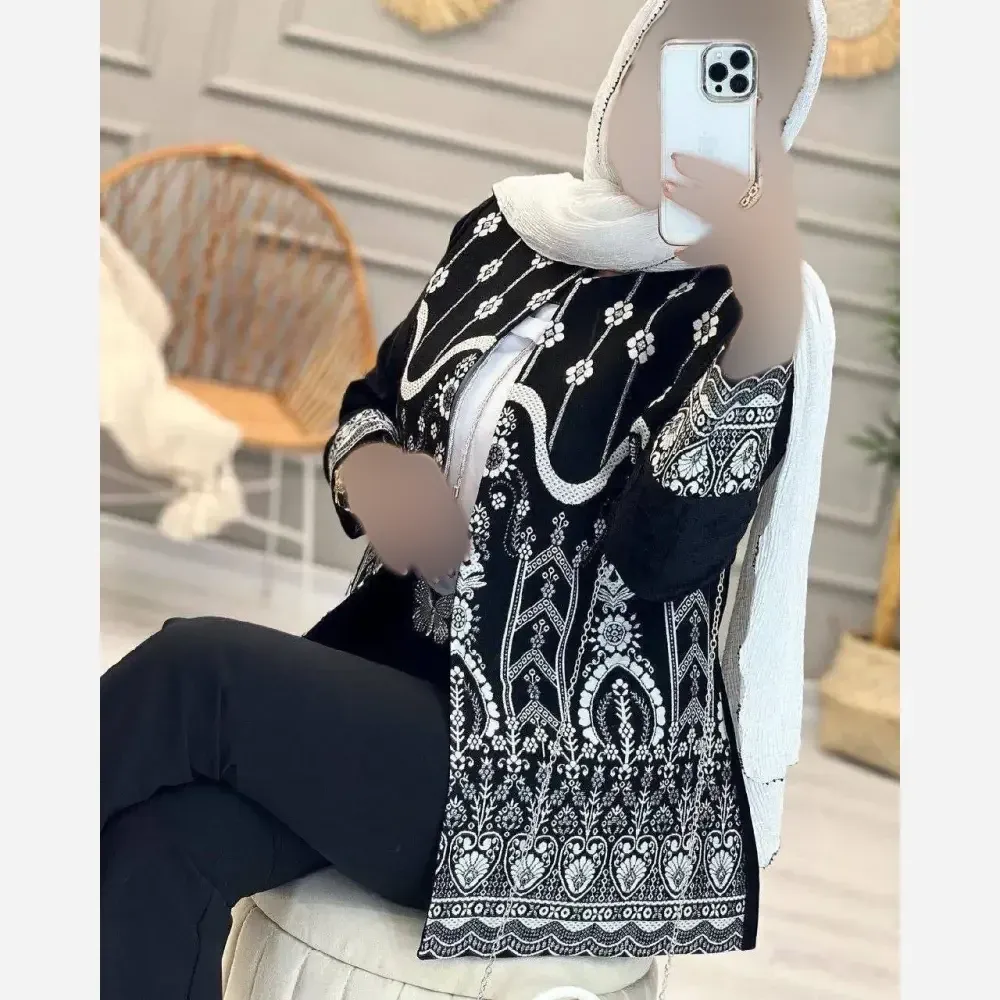کت زنانه مدل پنلی جنس پنل بافت و پرشیا رنگ مشکی فری سایز