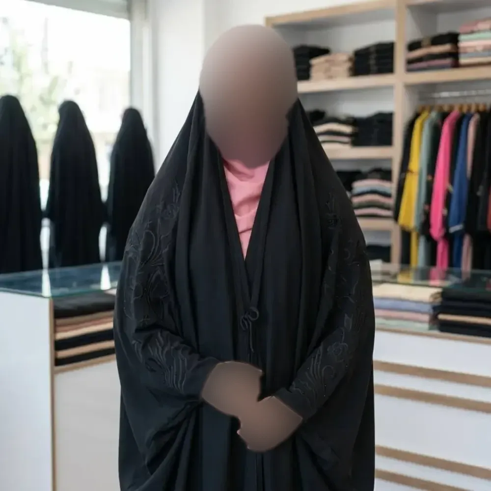 چادر جده گلدوزی پروانه جنس کن کن ندا مروارید رنگ مشکی