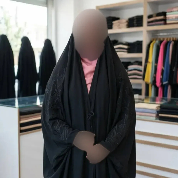 چادر جده گلدوزی پروانه جنس کن کن ندا مروارید رنگ مشکی