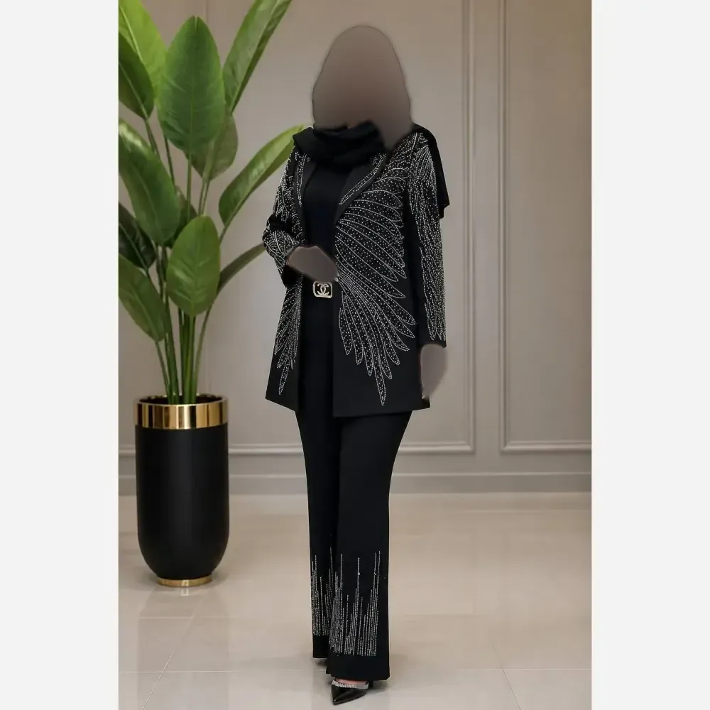 ست کت شلوار مجلسی زنانه مدل طاووس جنس مازراتی سایز بزرگ