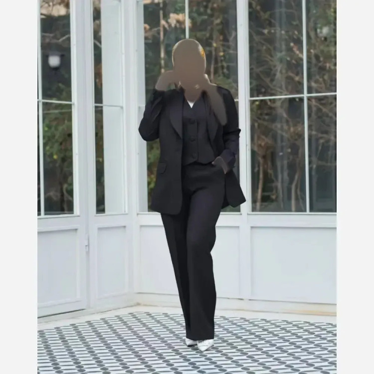 سه تیکه کلمبیایی پاییزه جنس سوپرمازراتی اعلا رنگ مشکی و نسکافه ای سایز 38 تا 46