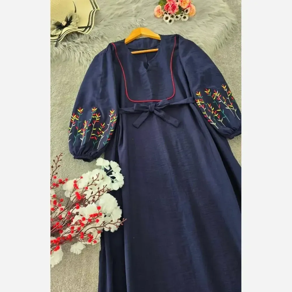 کفتان گلدوزی نرگسی جنس بابوس فری سایز سرمه ای نسکافه ای زرشکی