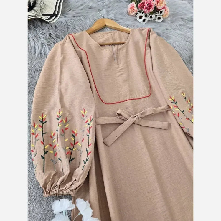 کفتان گلدوزی نرگسی جنس بابوس فری سایز سرمه ای نسکافه ای زرشکی
