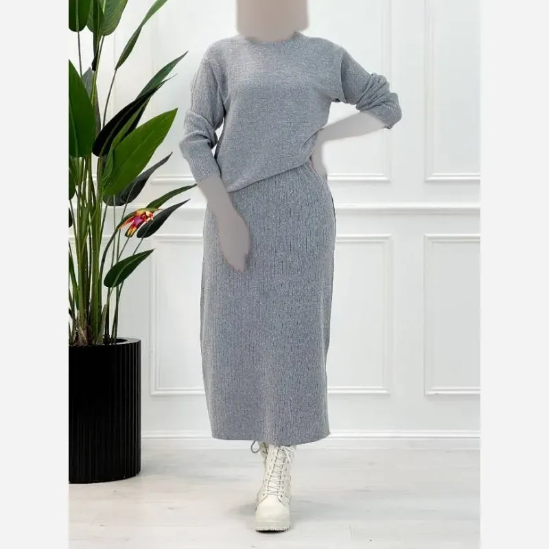 ست بافت زنانه مگنولیا رنگ طوسی و کرم فری سایز