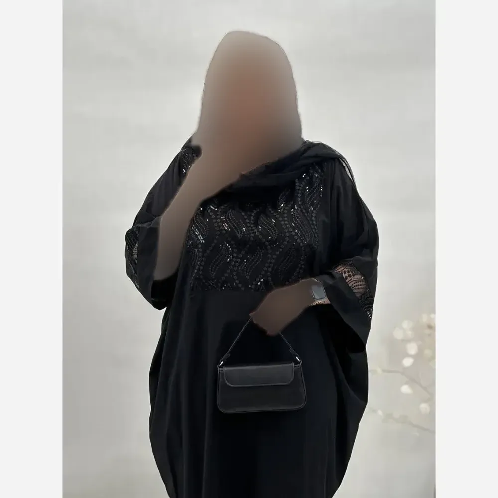 عبا مجلسی زنانه مدل آمیتیس رنگ مشکی جنس بوگاتی و گیپور سایز فری 38 تا 52