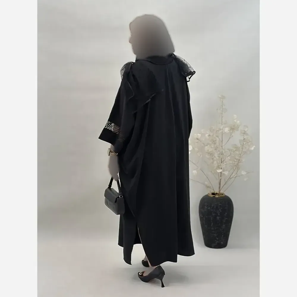 عبا مجلسی زنانه مدل آمیتیس رنگ مشکی جنس بوگاتی و گیپور سایز فری 38 تا 52