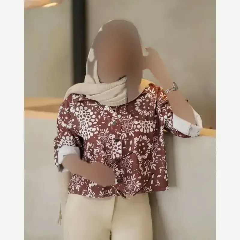 شومیز مخمل کبریتی چاپی ترلان فری سایز رنگ قهوه ای و سبز
