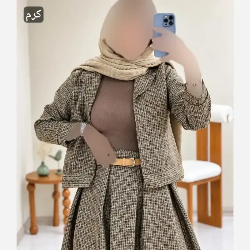ست کت دامن ریما پاییزه جنس ریما گرم بالا فری سایز 38 تا 44 رنگ کرم نسکافه ای نقرابی
