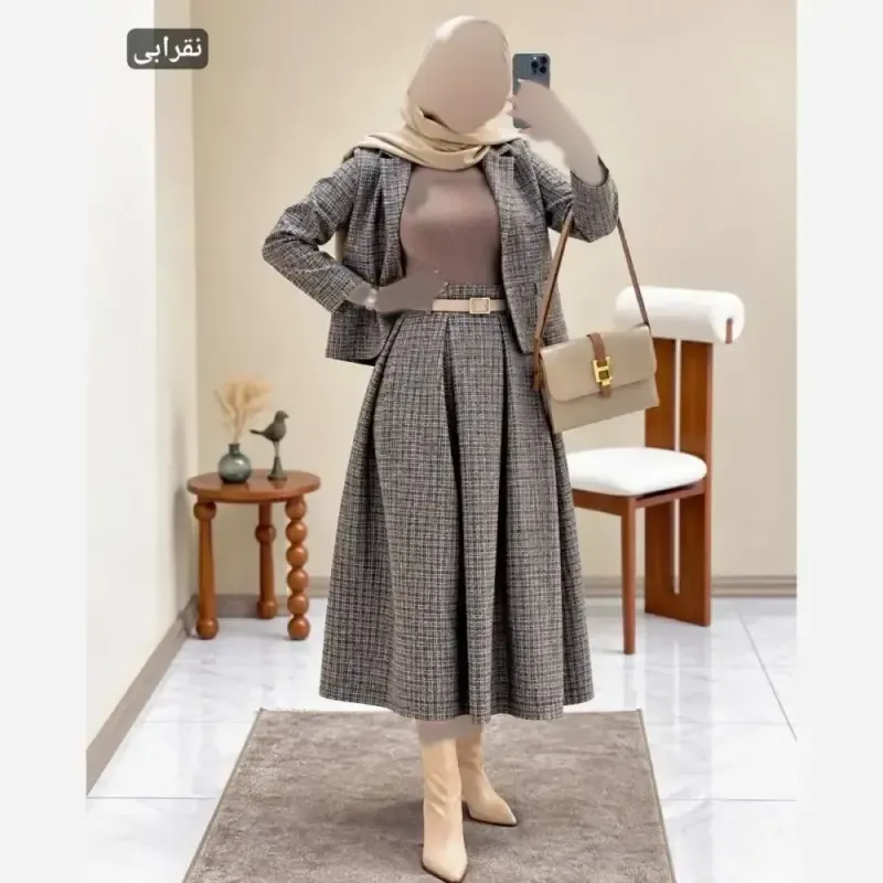 ست کت دامن ریما پاییزه جنس ریما گرم بالا فری سایز 38 تا 44 رنگ کرم نسکافه ای نقرابی