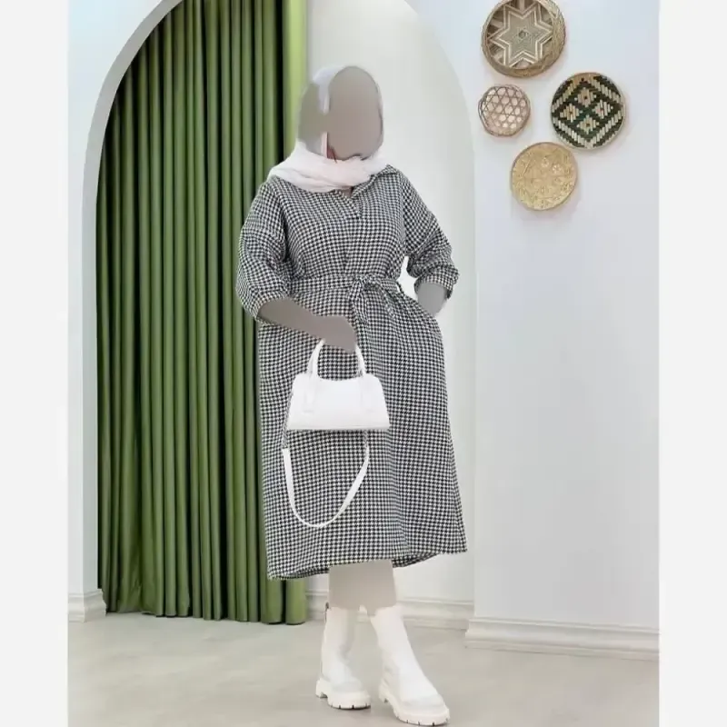 کفتان پاییزه مدل نلا پیردوپل سفید مشکی سایزبندی 38 تا 48