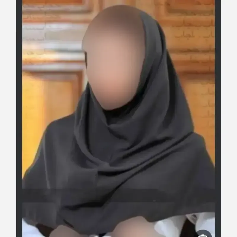 مقنعه کرپ خاویاری مشکی قد 90 و 100 درجه یک