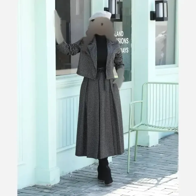 کت دامن مدل انگلیسی جنس پیر دوپل پاییزه و زمستانه با کمربند چرم