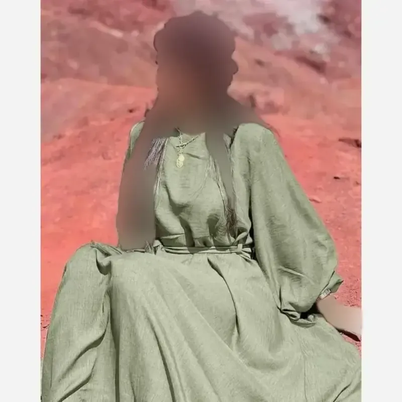 پیراهن زنانه شانتون مدل لعیا سایز فری 38 تا 48 رنگ مشکی نسکافه ای کرم سدری
