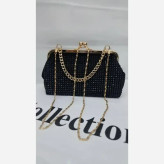 کیف مجلسی مخمل نگین کاری شده رنگ مشکی سایز 18 در 13 بند زنجیری