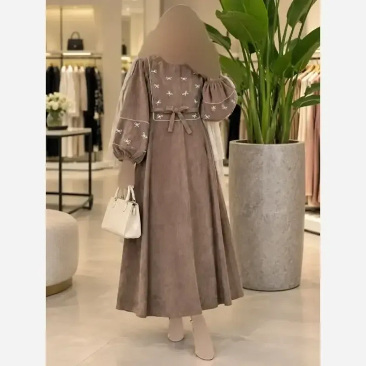 کفتان گلدوزی پاپیونی پاییزه مخمل کبریتی ریز فری سایز