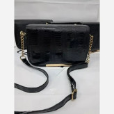 کیف دوشی آرمیتا چرم ورنی درجه یک سایز 15 در 20