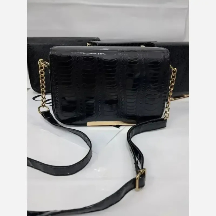 کیف دوشی آرمیتا چرم ورنی درجه یک سایز 15 در 20
