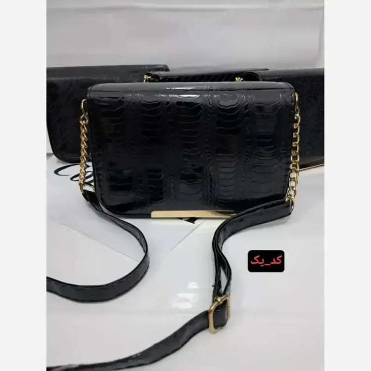 کیف دوشی ماهگل چرم مشکی سایز 15 در 20