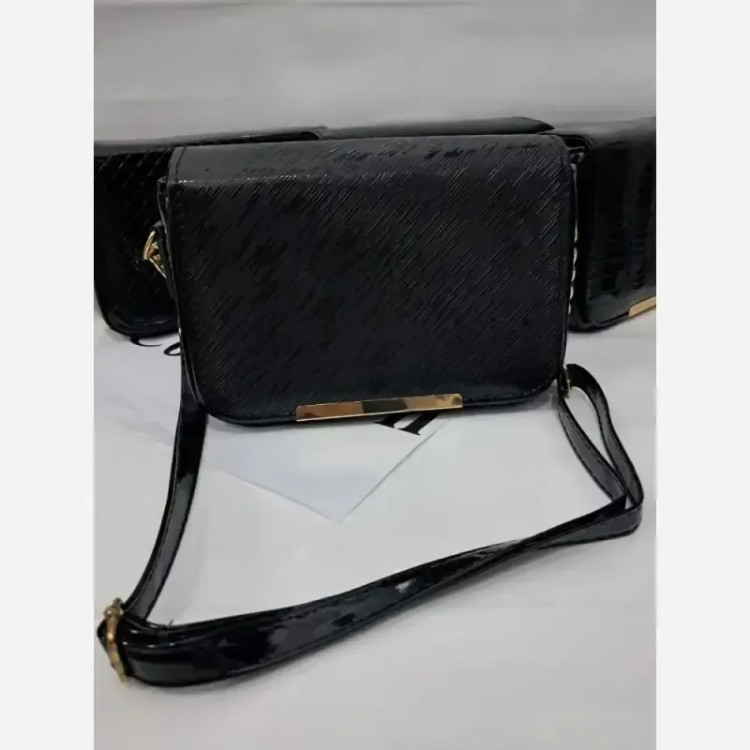 کیف دوشی ماهگل چرم مشکی سایز 15 در 20