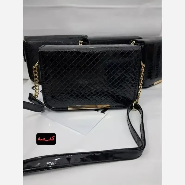 کیف دوشی ماهگل چرم مشکی سایز 15 در 20