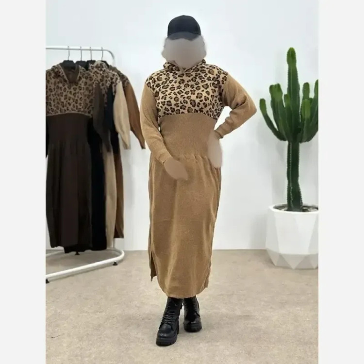 کفتان بافت ژیوان فری سایز 38 تا 48 رنگ نسکافه ای و کرم