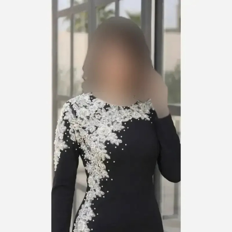 لباس مجلسی بلند زنانه کرپ دالقیچ کاپدار مشکی سایز بزرگ